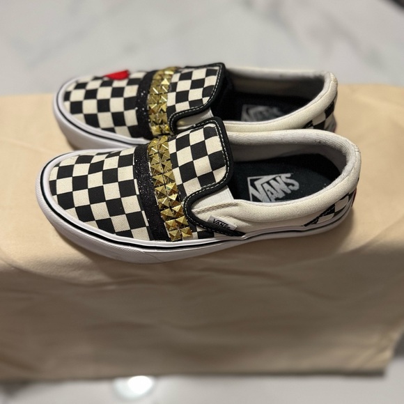 Vans Black and White Checkered Slip-Ons with Red Heart and Gold Studs - Picture 3 of 8